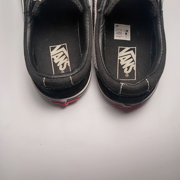Vans Off The Wall Youth Kids Size 2 Black /White Sneakers Skate Shoes - Picture 5 of 5